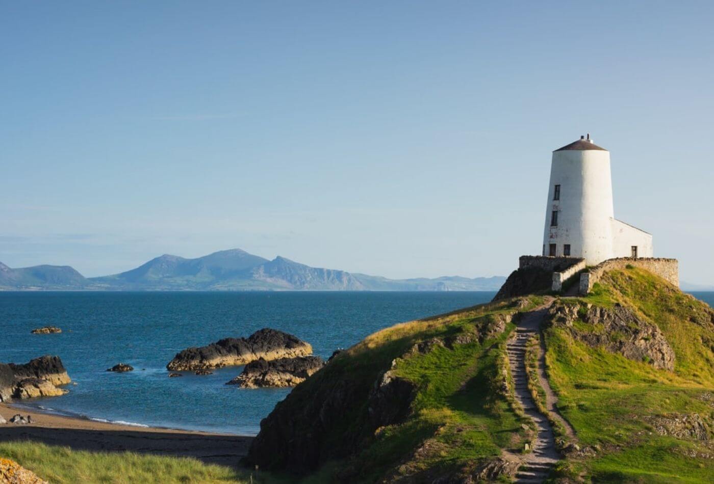  Visit Llanddwyn Beach North Wales 